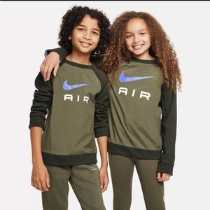 Kids Nike Unisex Crew Sweater